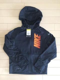 【新品】NIKE ドライフィット パーカー 140のサムネイル