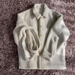 ⭐︎貴重⭐︎UNIQLO U ヘイリービーバー着用のサムネイル
