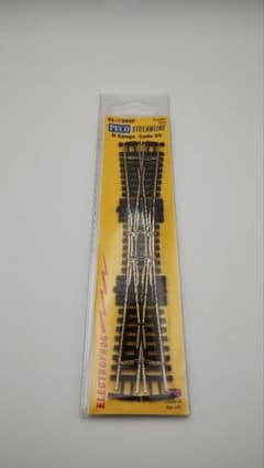 PECO Streamline SL-E390F ダブルスリップ Nゲージ - メルカリ