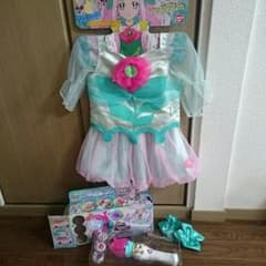 魔法使いプリキュア フラワーエコーワンドDXと衣装のセットのサムネイル