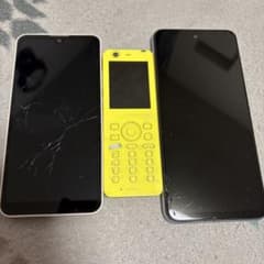 ジャンク品スマートフォン、ガラケー本体 3台セット - メルカリ