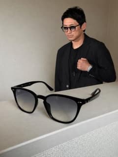 【‼️人気‼️】RayBanレイバン RB4258F 601/19 啓之輔さんのサムネイル