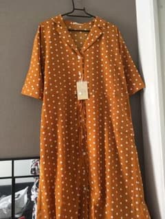 (新品タグ付き)ナイスクラップ ドットワンピースのサムネイル