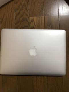 MacBook air 13インチのサムネイル