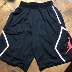 NIKE バスパン ハーフパンツのサムネイル