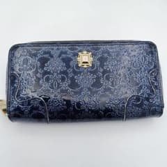 美品】ANNA SUI長財布 ラウンドファスナー ネイビー 花柄 - メルカリ