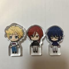 逆先夏目 春川宙 青葉つむぎ ころっと 私服のサムネイル