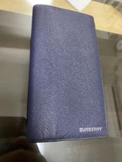 Burberry  長財布　ネイビー　Burberryキーケースブラックのサムネイル