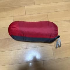 旧モンベル アウトドア 寝袋 シュラフ レッドのサムネイル