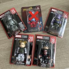 MARVEL ベアブリック　各500円のサムネイル