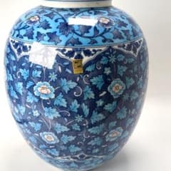 S082 庫山窯 色絵染付 牡丹唐草文 丸壺 花瓶 花器 陶磁器 - メルカリ