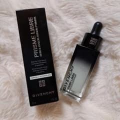 GIVENCHY プリズムリーブルケア&カラーセラムプライマー　グリーンのサムネイル