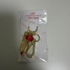 【未開封】IVE JAPAN OFFICIAL FANCLUB キーホルダーのサムネイル