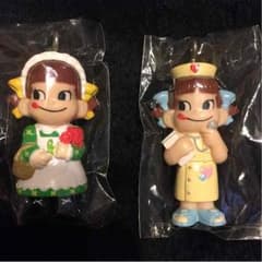 ペコちゃん 人形 お菓子のおまけのサムネイル