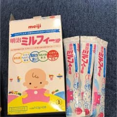粉ミルクのサムネイル