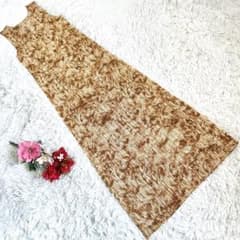 美品】 プリーツプリーズ 総柄 マキシ丈 ノースリーブワンピース