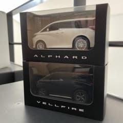 トヨタ 新型 アルファード ヴェルファイア ミニカー プルバック 2台セットのサムネイル
