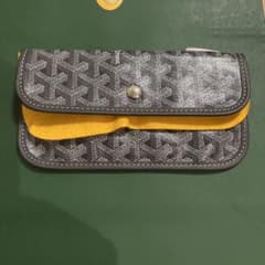 新品未使用　GOYARD ポーチのみ　グレー