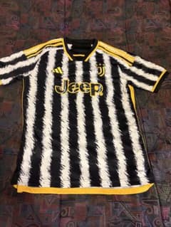 Juventus adidas プラクティスシャツのサムネイル