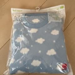 Amyさん専用　ストレッチマイクロフリースパジャマのサムネイル