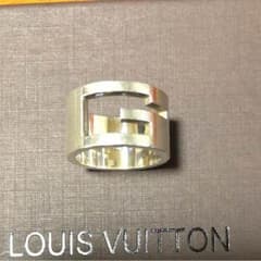 GUCCIリングのサムネイル
