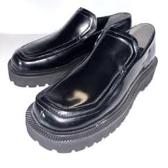 極美品✨CTHY LEATHER FACET LOAFER 厚底 ローファー 黒 - メルカリ