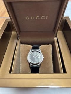 GUCCI レディース 腕時計 （現在不可動な状態）アナログ クォーツ ブラックのサムネイル