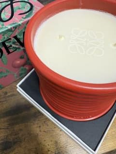 未使用ロエベ トマトリーフキャンドルMサイズ - メルカリ