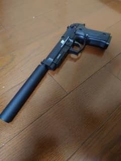 ベレッタ　ガスガンのサムネイル