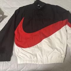 NIKE ナイロンジャケット ビッグスウッシュ Lサイズのサムネイル