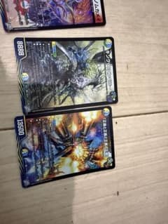 よくわからないカードのサムネイル