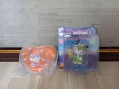 サンリオ　はっぴーくじ　ポチャコ　フィギュア賞　ハローキティポーチ　ナイトプールのサムネイル