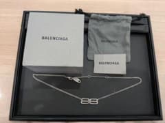 BALENCIAGA BB ロゴ ネックレス シルバー 保存袋 箱付き BALENCIAGA BB ロゴ ネックレス シルバー 保存袋 箱付き - メルカリ