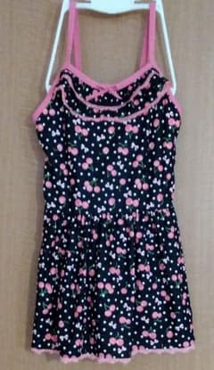 マザウェイズ　水着　150㎝　女の子のサムネイル