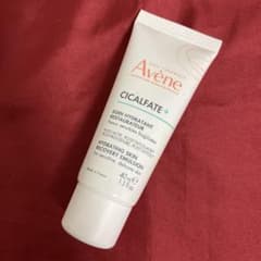 アベンヌ　シカルファットプラスリペアクリーム　保湿クリーム　敏感肌用　40ml