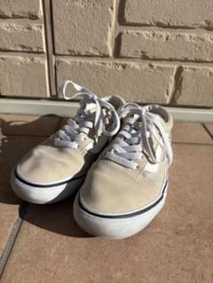 Vans オールドスクール　ホワイトベージュ スエード スニーカーのサムネイル