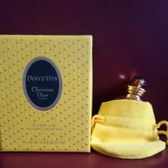 Dior 香水のサムネイル