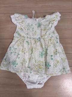 花柄刺繍 ロンパース 70 アプレレクールのサムネイル