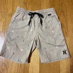 Hurley ハーレー　ハーフパンツ　110センチのサムネイル