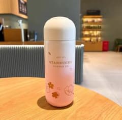 STARBUCKS 桜の花柄 タンブラーのサムネイル