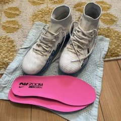 NIKE マーキュリアル　24センチのサムネイル