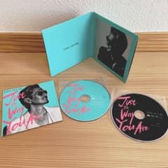 Just The Way You Areのサムネイル