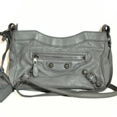 バレンシアガ ジャイアント ヒップ ショルダーバッグ 237203 グレー BALENCIAGA ジャイアントヒップ ショルダー 237203 グレー - メルカリ