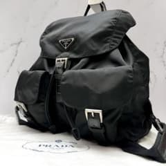 ◇極美品◇プラダ ナイロンリュック 三角プレート ブラック ダブル 