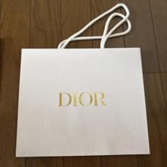 Dior ショップ袋 ホワイト ゴールドロゴのサムネイル