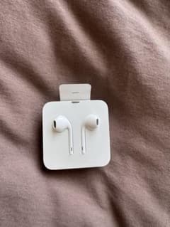 Apple EarPods with Lightning Connectorのサムネイル