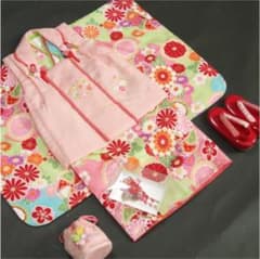 七五三 3歳女の子用着物 正絹被布セット 京都花ひめブランド【試着のみほぼ新品】のサムネイル