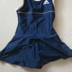 ベティちゃん様！ adidas 130水着のサムネイル