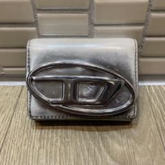 Diesel ディーゼル 財布 三つ折り シルバー オーバルD - メルカリ