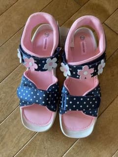 MIKIHOUSE 水玉花モチーフサンダルのサムネイル